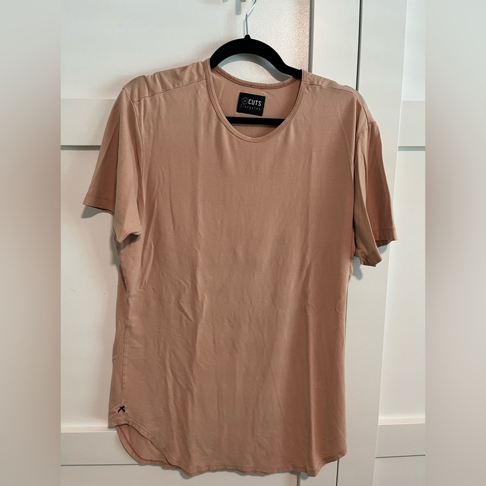 Cuts Large elongated tshirt, men’s, salmon color